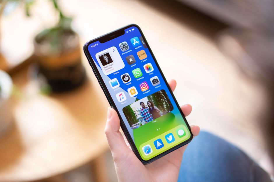 how long does iOS 14 take to download